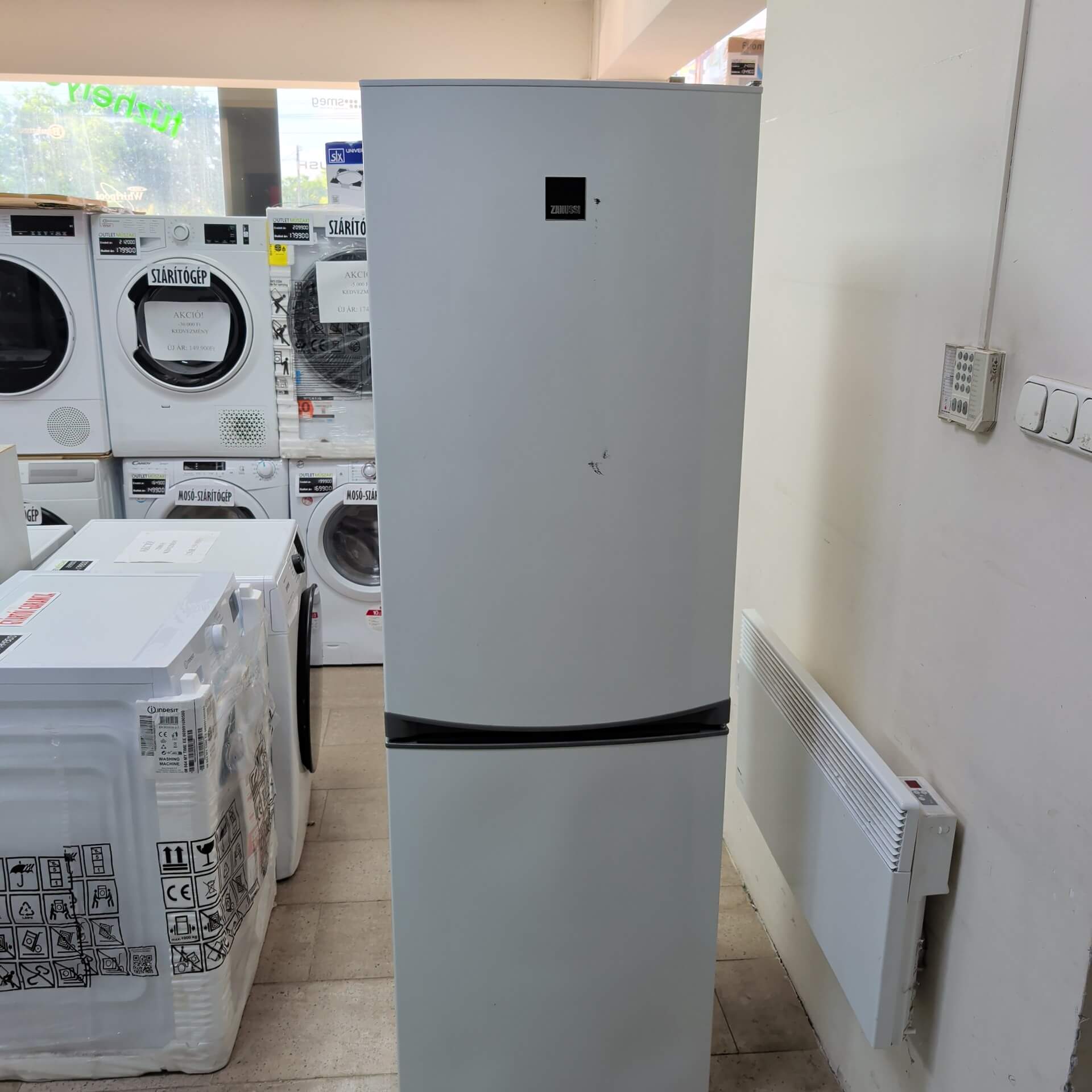 Zanussi-ZRB36104WA-Hasznalt-kombinalt-huto-6-honap-garancia-3-1-1.jpg